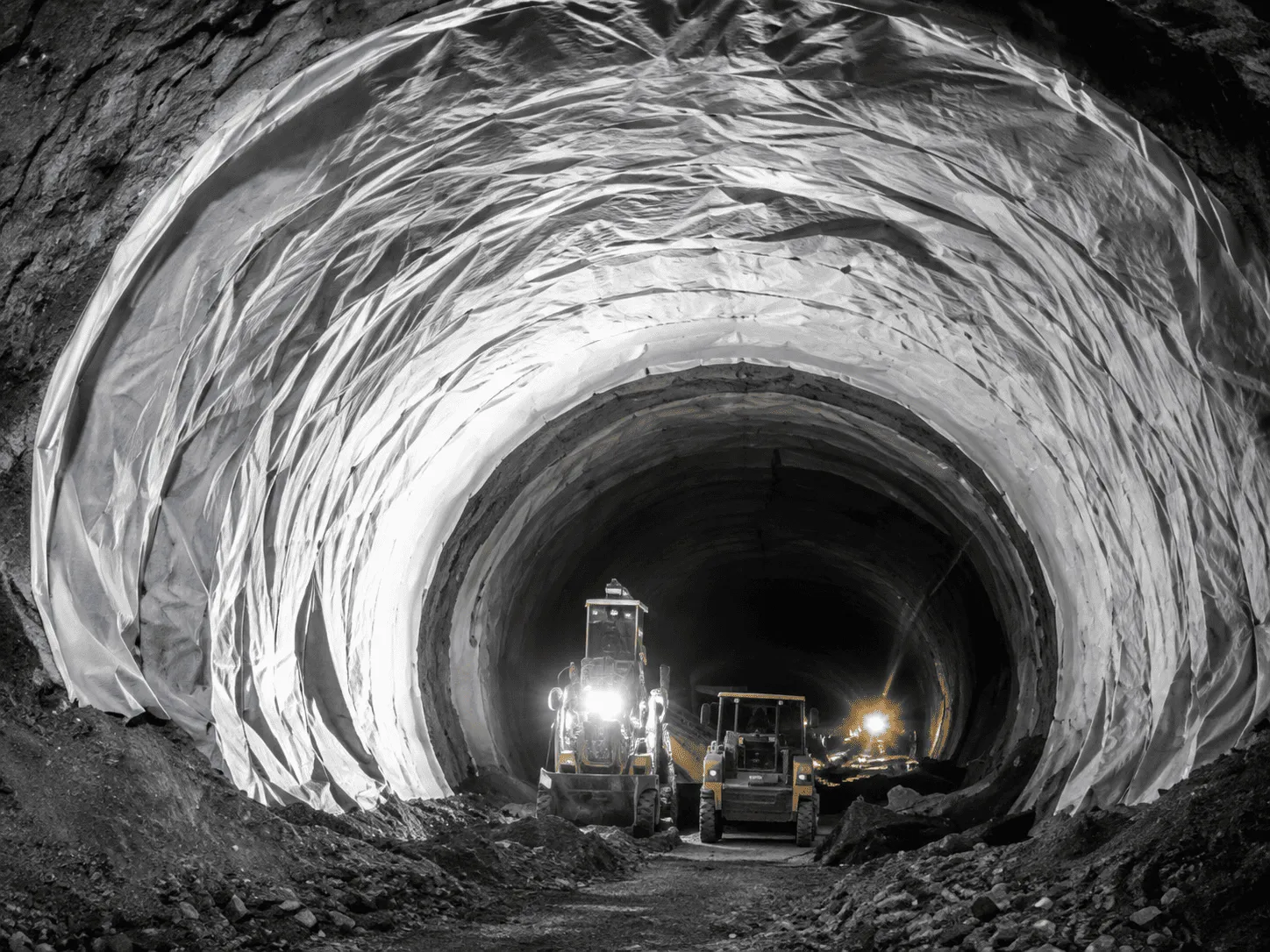 Geosynthetic waterproofing and drainage in tunnel engineering