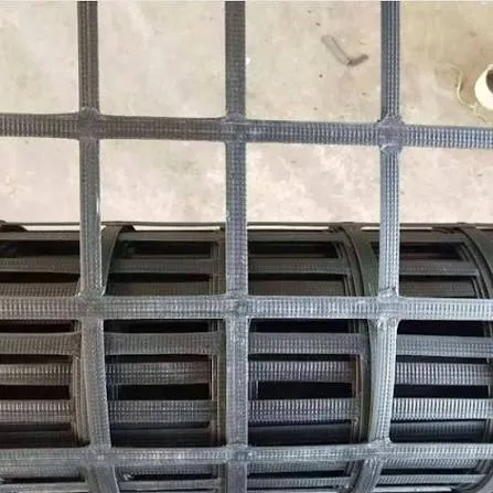 Roll of steel-plastic composite geogrid